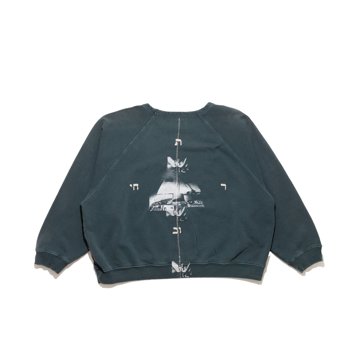 FIGHTING COMMUNISTS RAGLAN CREWNECK