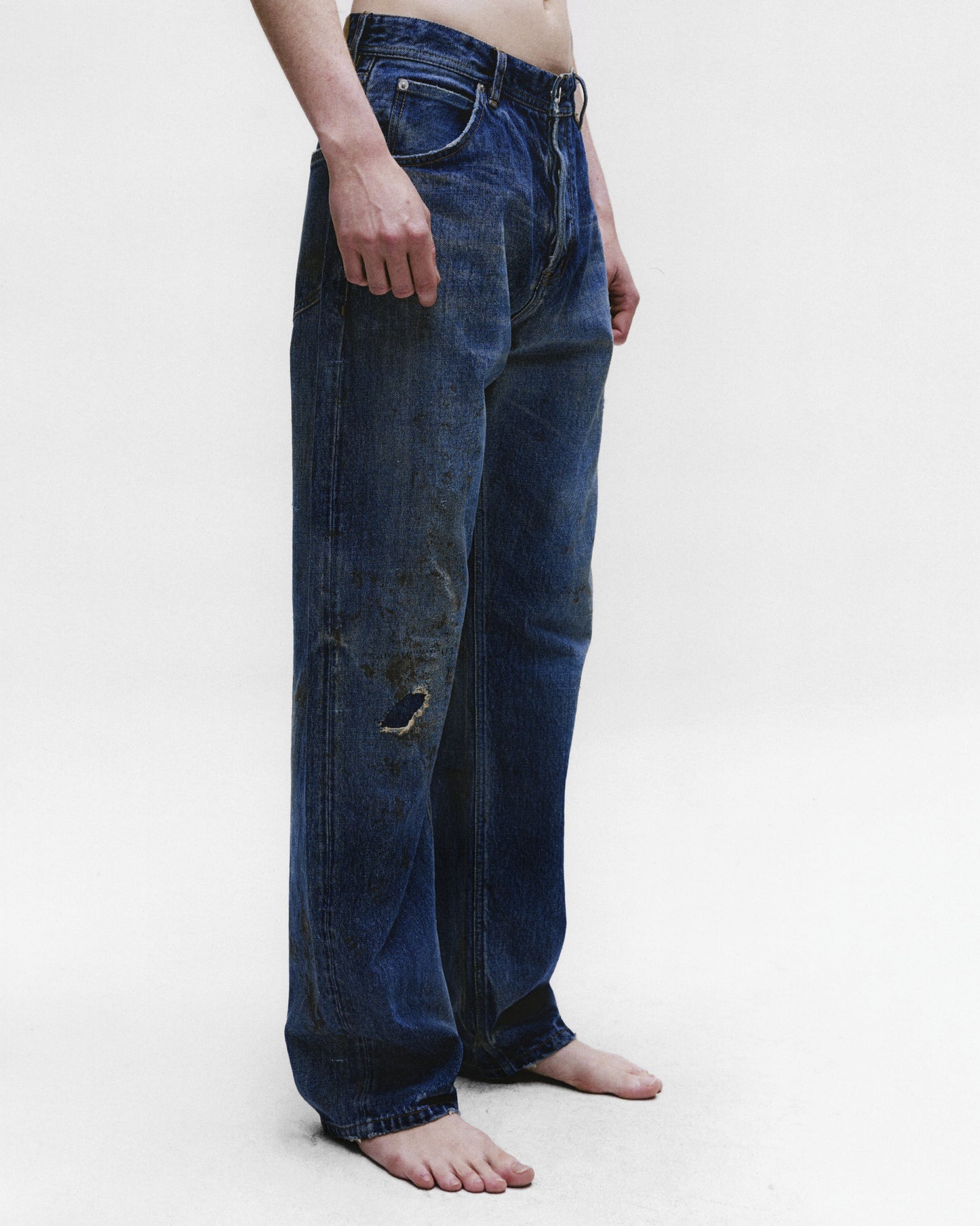 NEW STRAIGHT LEG JEANS