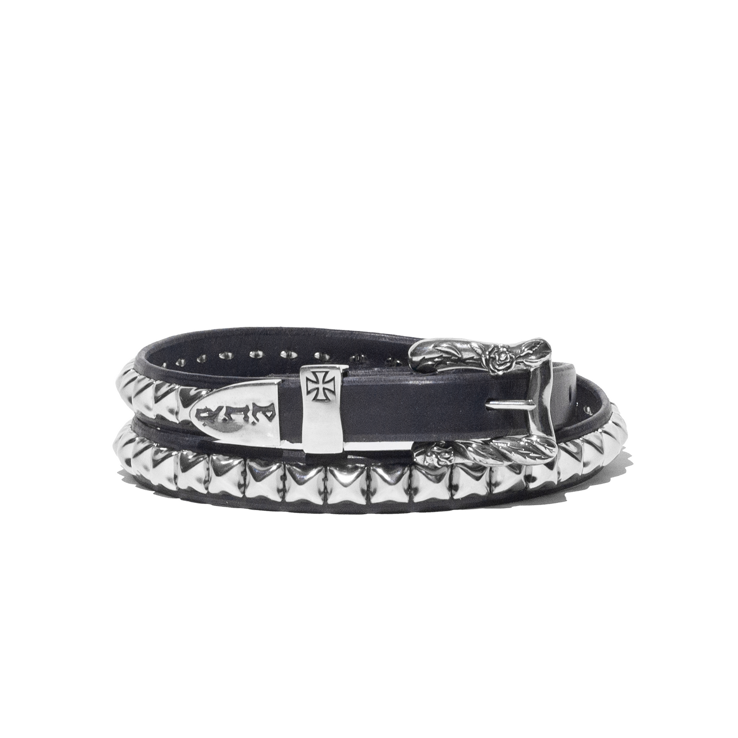 CLASSIQUE CEINTURE CLOUTÉE