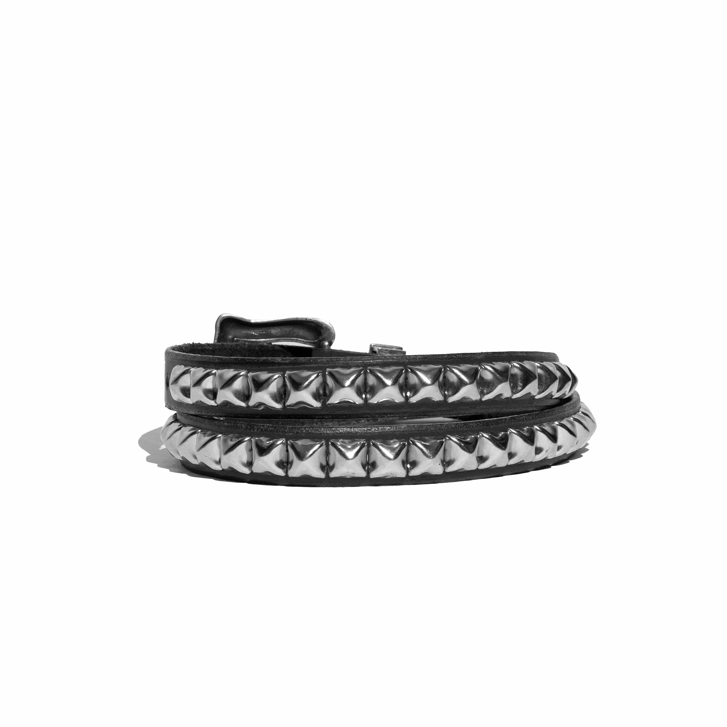 CLASSIQUE CEINTURE CLOUTÉE