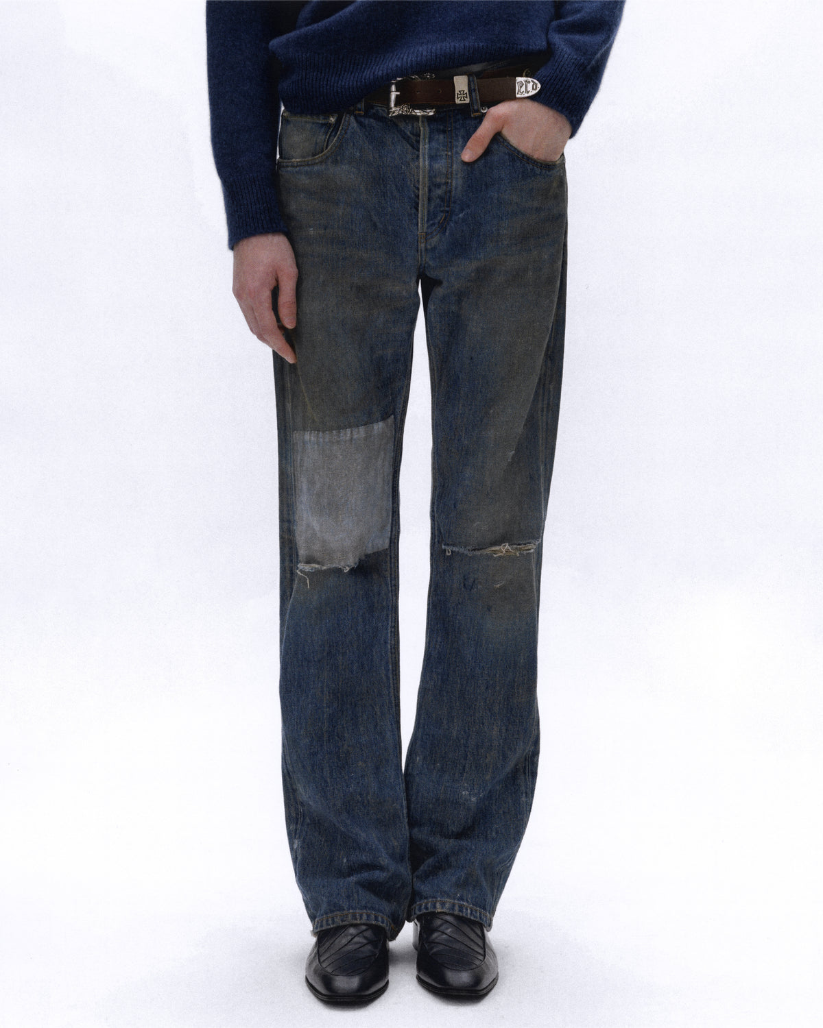 FLARE JEANS