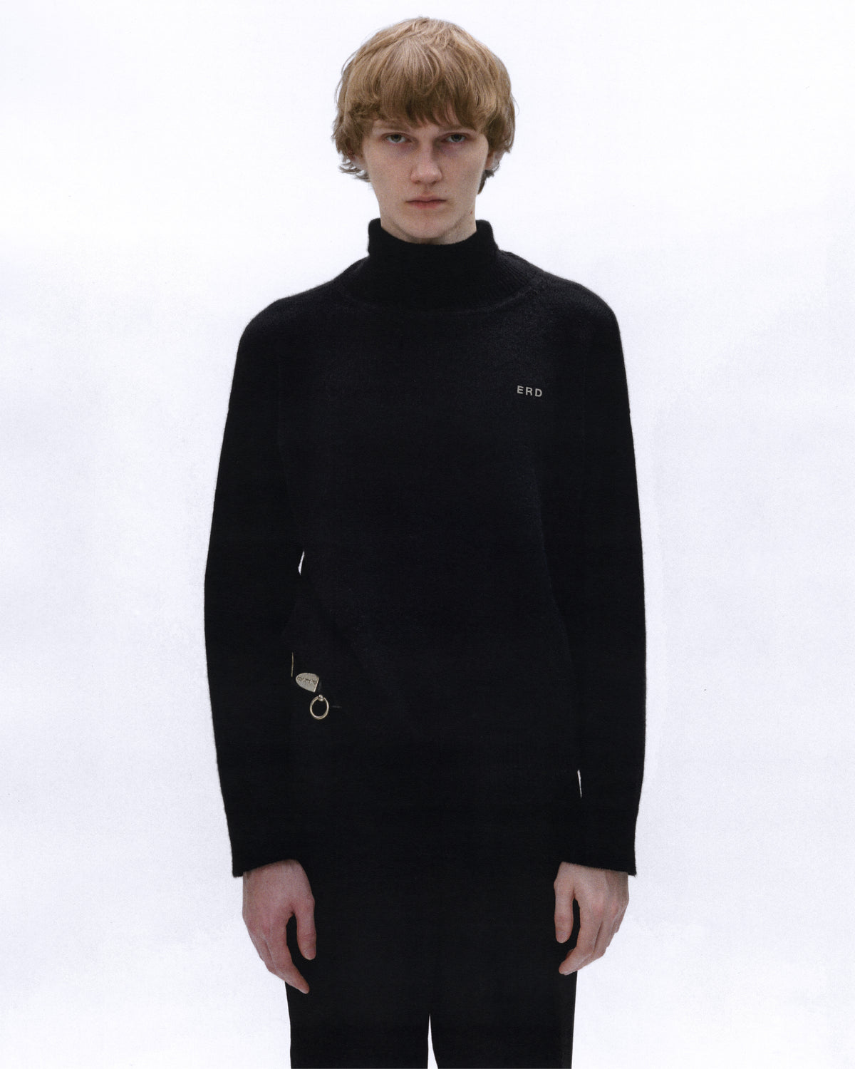 CLASSIC TURTLENECK