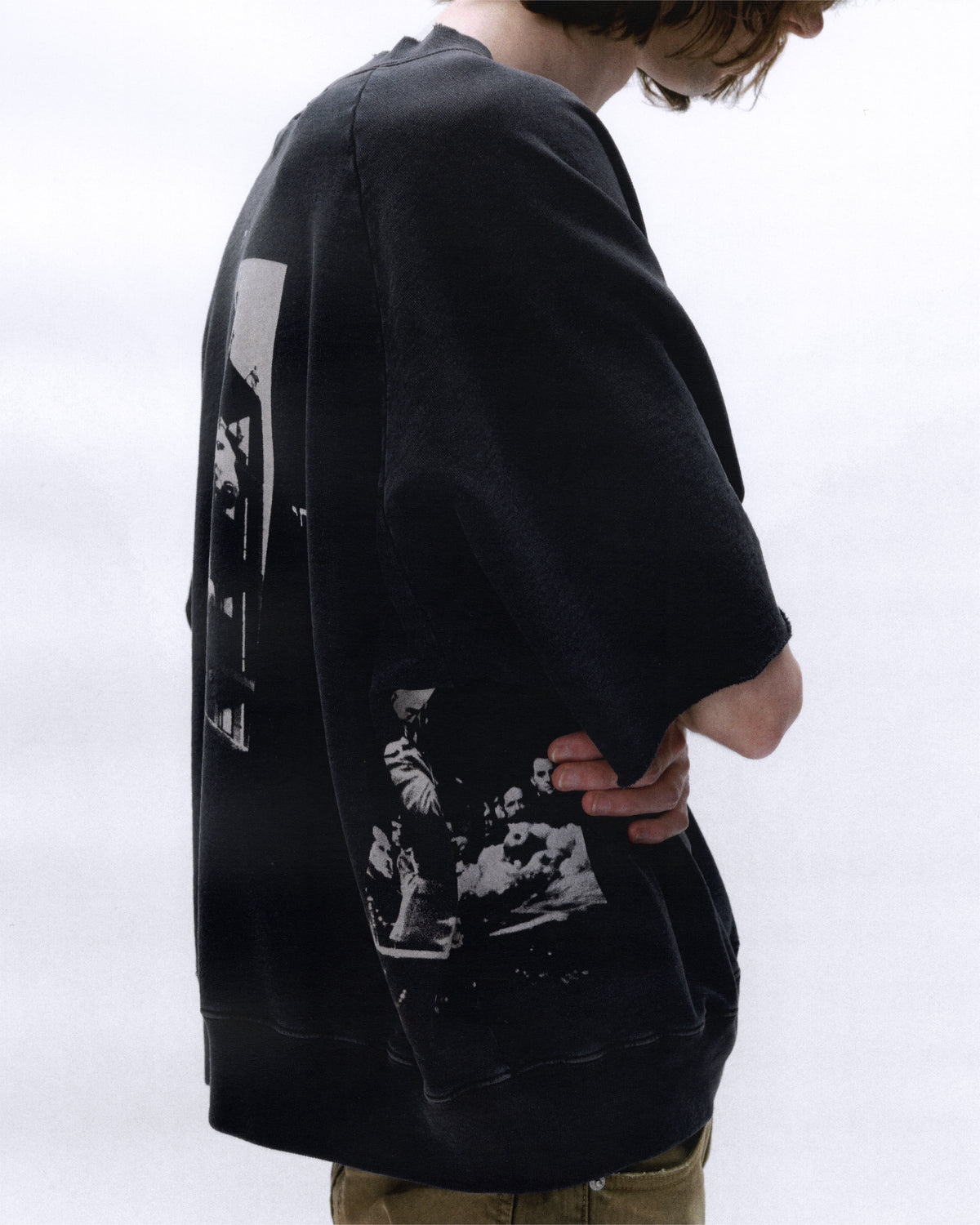 MUSSOLINI TEST PRINT CUT OFF RAGLAN CREWNECK