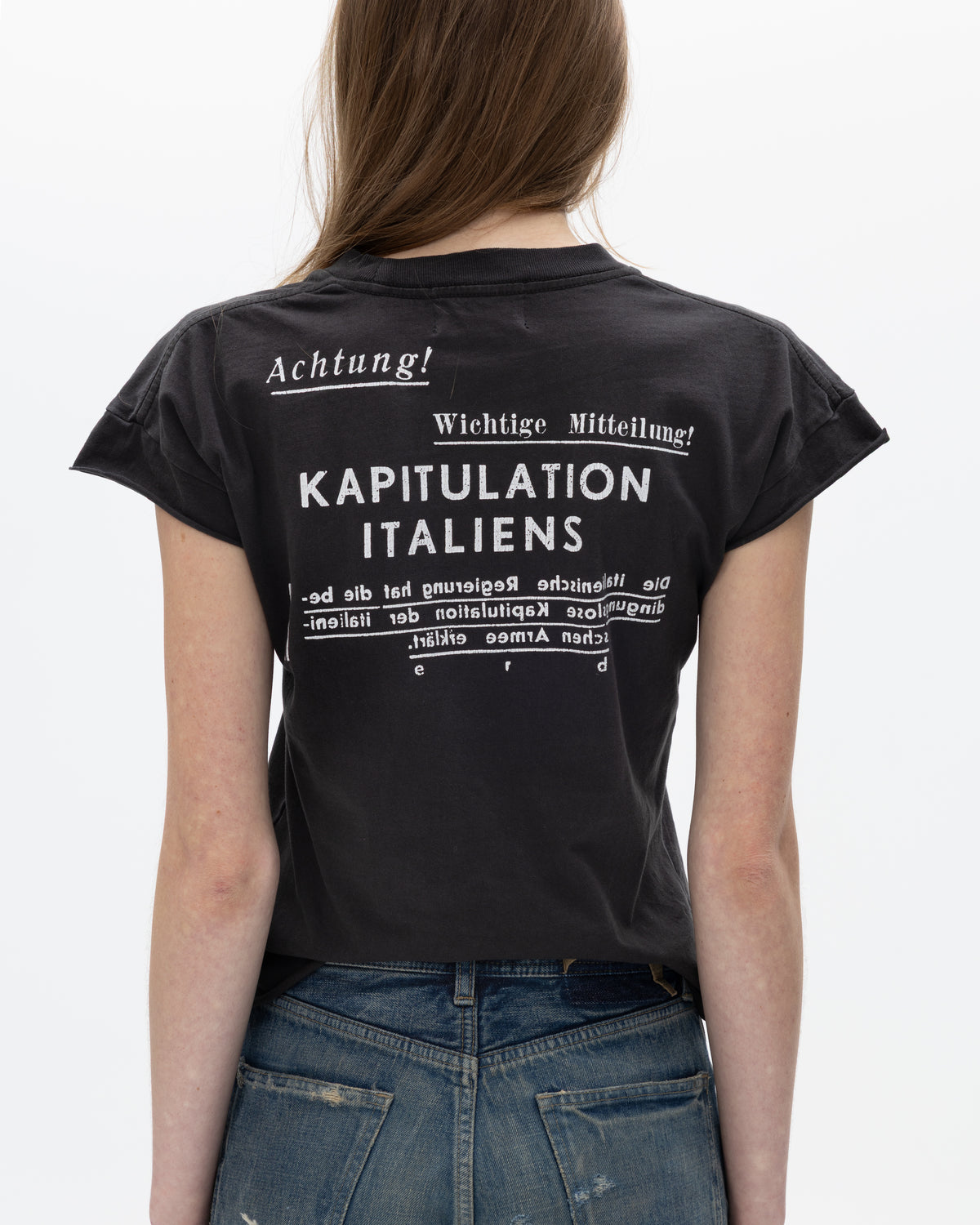 ACHTUNG! SHRUNKEN T-SHIRT