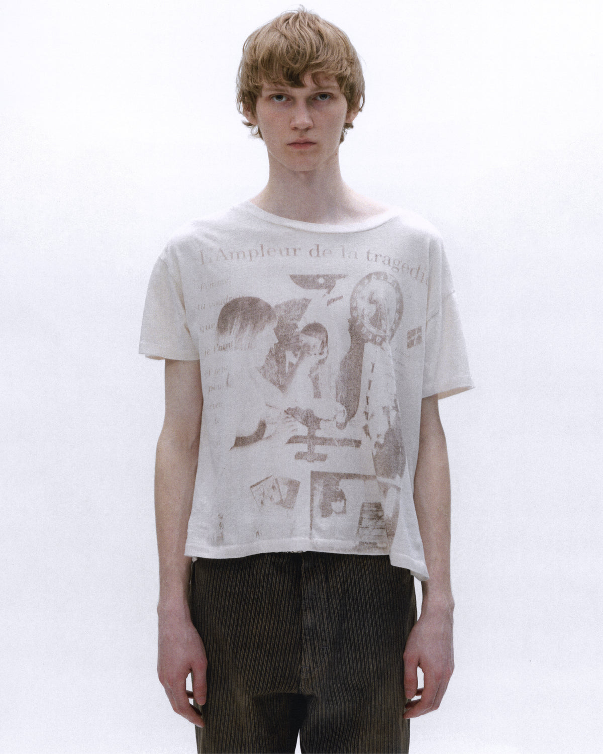 L'AMPLEUR DE LA TRAGÉDIE T-SHIRT