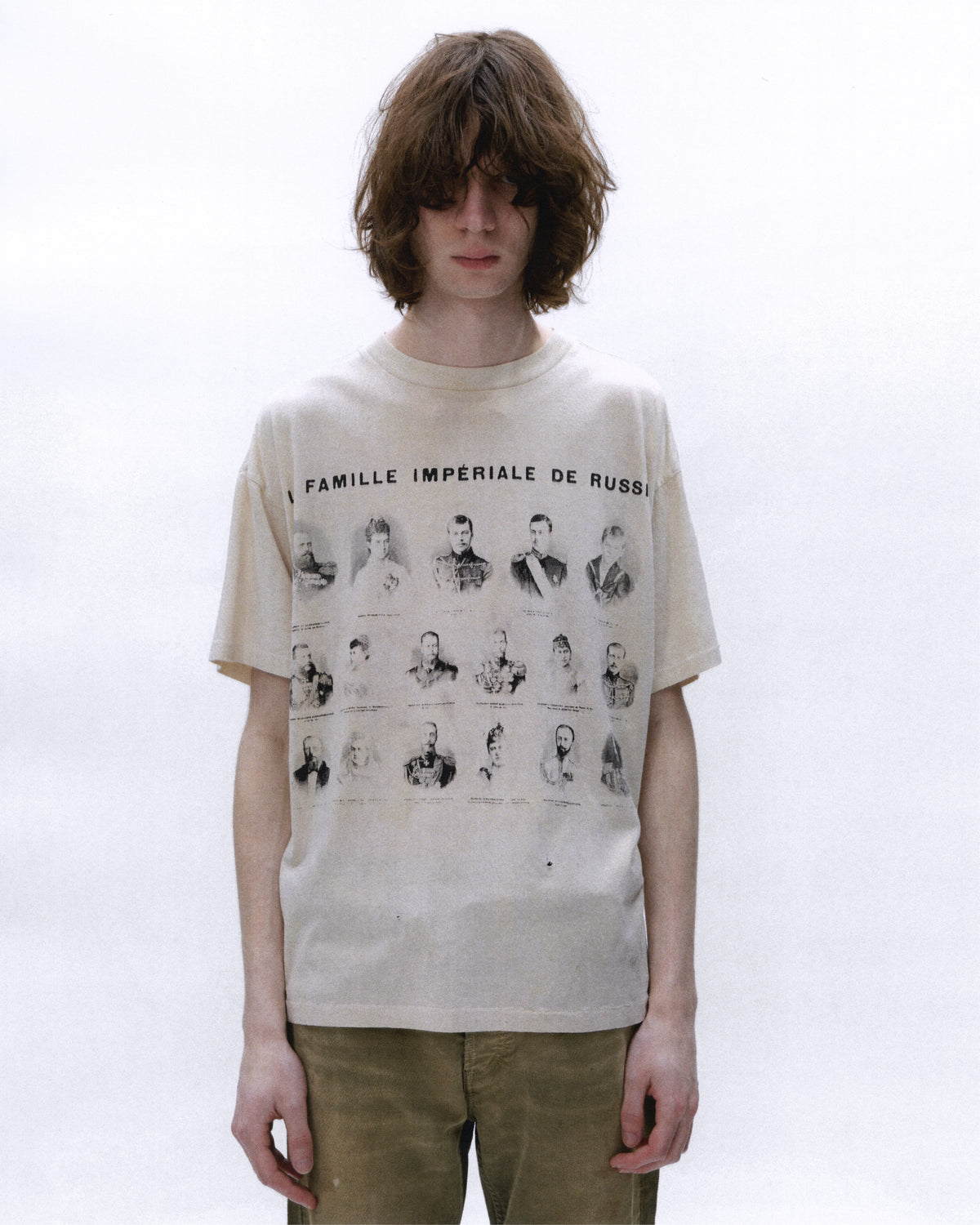LA FAMILLE IMPERIALE T-SHIRT