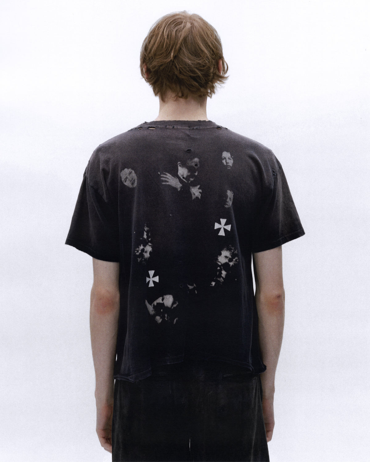 ROTEN KREUZ T-SHIRT