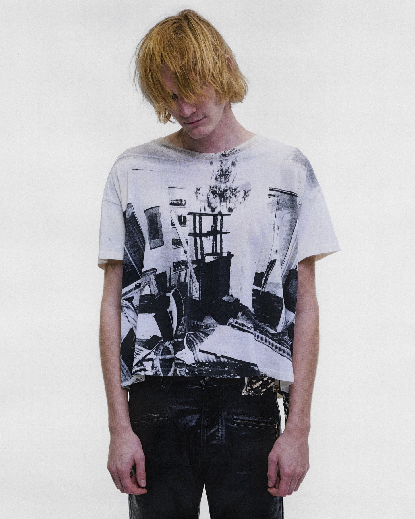 DESTROYED APARTMENT T-SHIRT