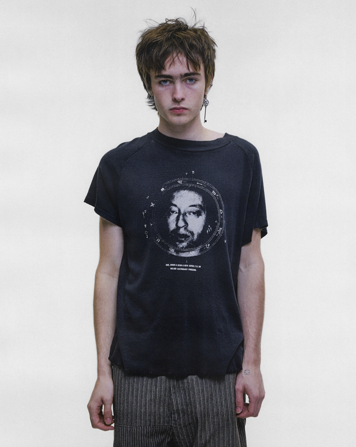 SERGE RAGLAN T-SHIRT