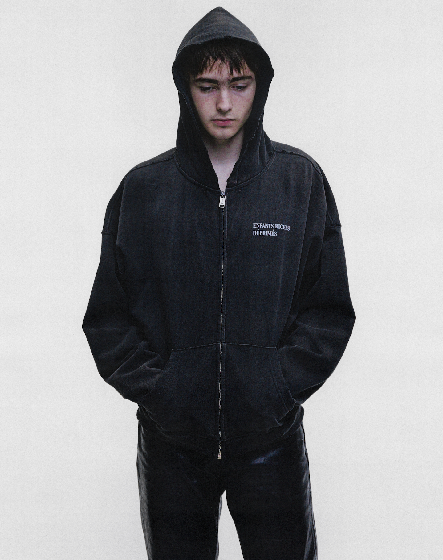 CLASSIC LOGO ZIP UP HOODIE