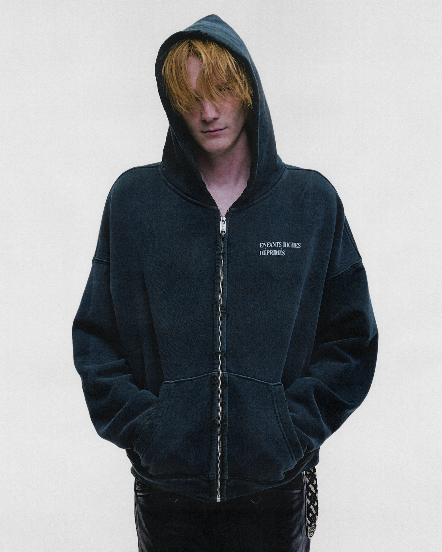 CLASSIC LOGO ZIP UP HOODIE