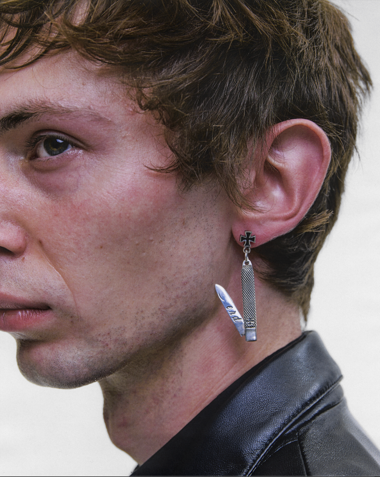 KNIFE EARRING
