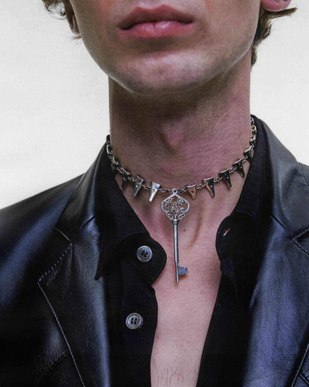 CHICO TOOTH KEY NECKLACE
