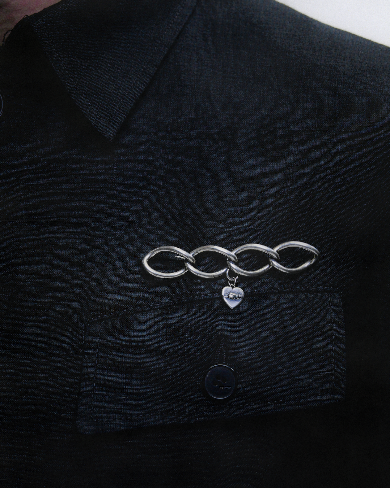 RAT LOCKET CHAIN PIN
