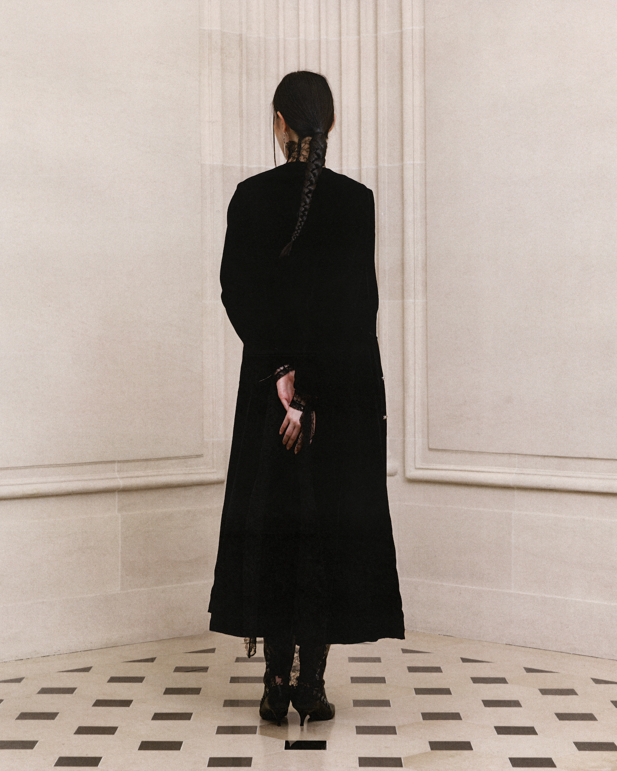 VELVET OPERA COAT