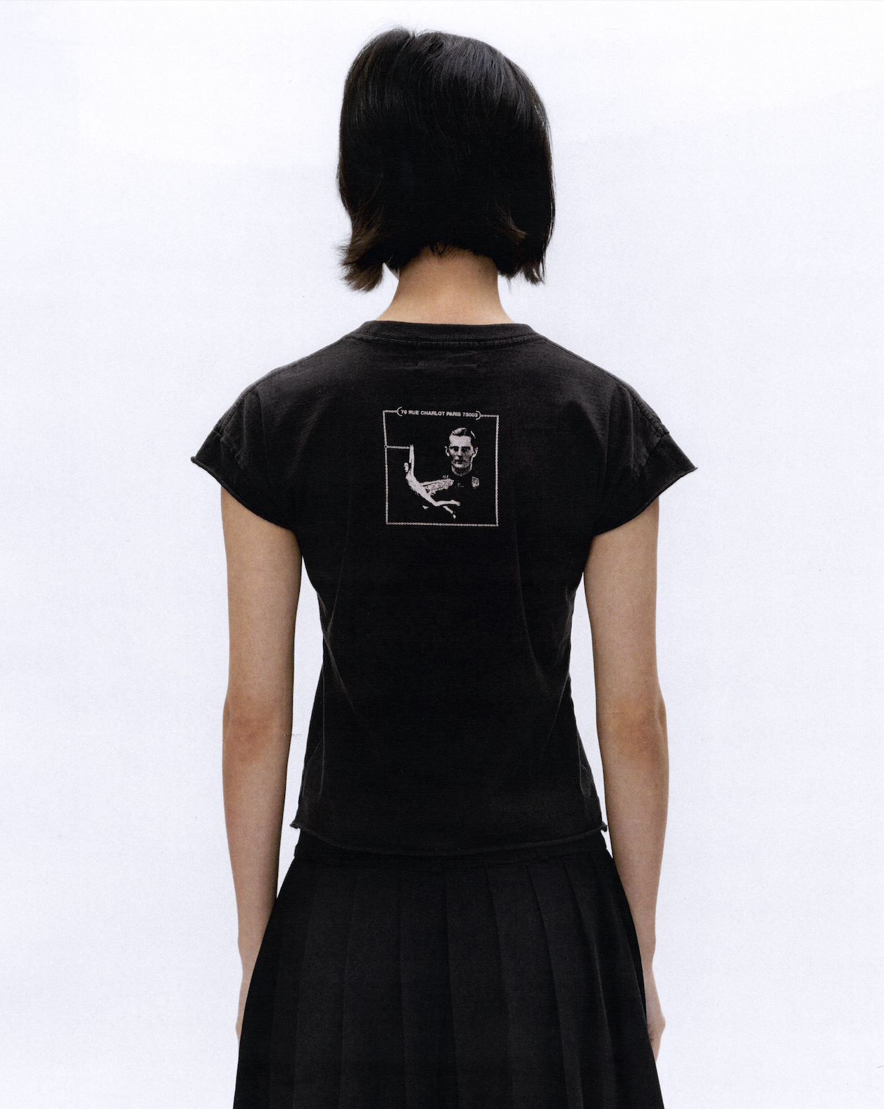 GERMAN HEARTTHROB SHRUNKEN T-SHIRT