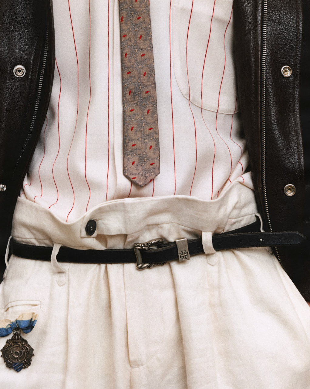 MICRO BUCKLE SKINNY BELT