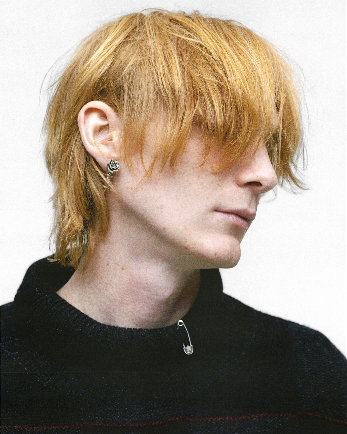 ROSE EARRING
