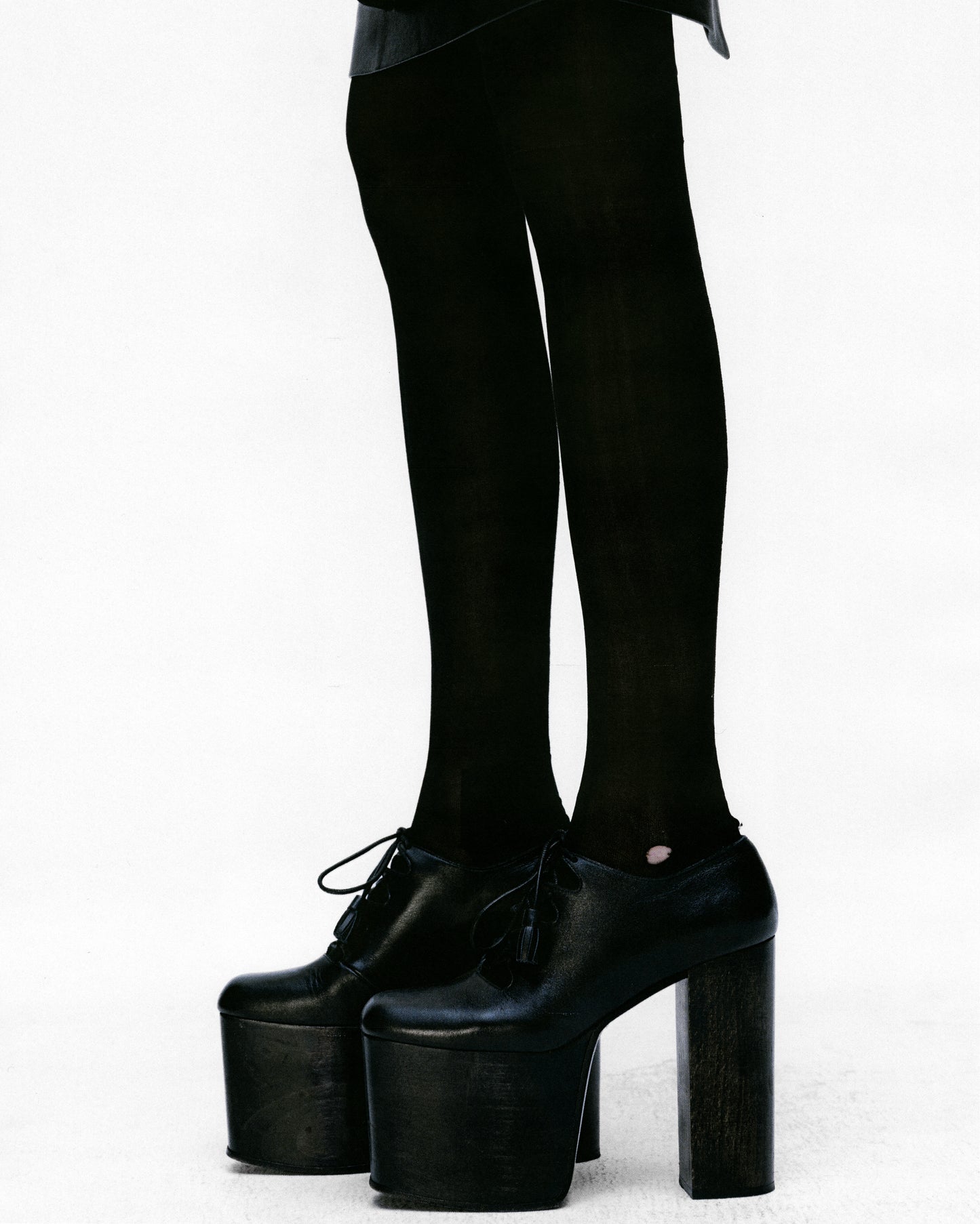 HOLLOW CROSS LACE UP PLATFORMS